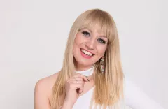 Córka Sławomira Świerzyńskiego - Bayer Full przyłapana na ostatkowej imprezie! Piękna gwiazda disco polo żegna karnawał w wielkim stylu! 