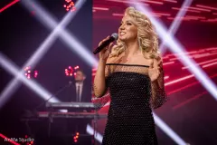 Córka Sławomira Świerzyńskiego - Bayer Full - Nikola skradła show swojemu ojcu?! Jej idealne ciało zachwyciło fanów disco polo! 