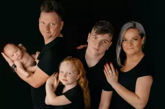 Wokalista grupy MIG został ponownie ojcem?! Fani Gratulują! Tak wygląda rodzina gwiazdora disco polo!