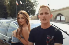Czarli powraca z nowym hitem - „Słodka czika„! Premiera!

