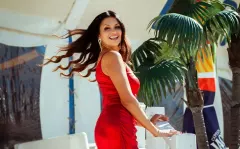 Czerwona sukience Iness rozgrzała fanów. Tak wokalistki disco polo jeszcze nie widzieliście