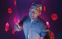 Czy „Pocałuj" Rikiego z Dance 2 Disco będzie hitem wiosny? Premiera już w sieci