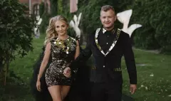 Dawid i Joanna Narożni świętują rocznicę ślubu! Czarna suknia była HITEM! Zobaczcie ZDJĘCIA! 