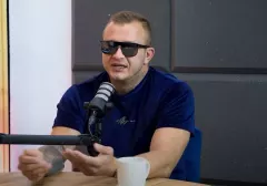 Dawid Narożny ujawnia kulisy kariery! Projekt Piękni i Młodzi nie miał koncertować?! Wokalista szczerze o prawach i sukcesie!