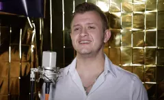 Dawid Narożny w wielkim przeboju Ed Sheeran”a! Łzy popłyną słuchaczom strumieniem?!
