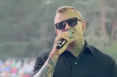 Dawid Narożny w wielkim hicie Lady Pank „Zawsze tam gdzie ty„! Gwiazdor disco polo podbije tym internet?!
