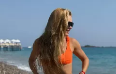 Edyta Folwarska kusi zdjęciem z wakacji w Turcji – prezenterka Polo Tv w odważnym bikini robi furorę
