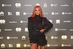 Edyta Folwarska w kuszącej odsłonie! Śliczna gwiazda disco polo kusi na ściance See Bloggers!