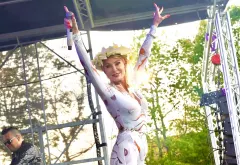 Elwira Mejk zachwyciła stylizacją sceniczną. Fani disco polo przecierali oczy ze zdumienia

