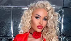 Emilia Klicka i jej charakterystyczne loki znów na jej głowie! Zobaczcie jak wygląda najbardziej ponętna tancerka disco polo!