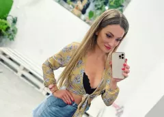 Głęboki dekolt i bielizna czarują! Paulina Banaszek Energy Girls - Oto zdjęcia, które wstrząsnęły fanami! Zobacz, jak artystka odkrywa swoją gorącą stronę!