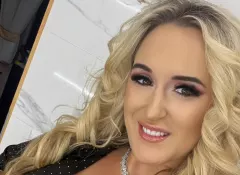 Głęboki dekolt i piersi na pierwszym planie! Wokalistka disco polo Jesika tak wita nowy rok
