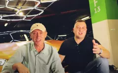 Gorąca premiera od legendarnego zespołu disco polo. Grupa Maxel z nowością pt. ”Kawaler” - zobacz ich najnowszy, międzynarodowy teledysk!