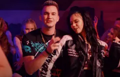 Gorąca premiera: Raider z utworem „Natural”! Teledysk, który zachwyca nowoczesnością

