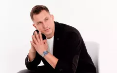 Gorąca premiera w rytmie lat 90.! „Dziękuję Ci„ w nowej odsłonie od Eratox!

