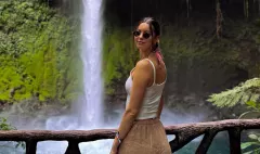 Angelika Żmijewska podkręciła temperaturę w skąpym bikini! Gwiazda disco polo kusi w tropikach!