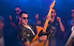 Zrezygnowali z kariery przez pandemie! Teraz wracają z taneczną premierą pt. ”Ibiza”! Ta NOWOŚĆ podbije listy przebojów?!