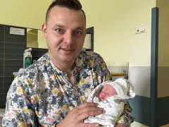 Gwiazda disco polo Mr Sebii został ojcem! Jego córeczka ma najrzadsze imię w Polsce! Jakie?