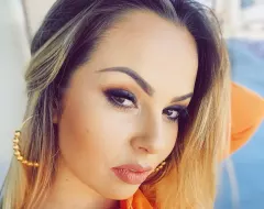 Przepiękna gwiazda zespołu Top Girls zachwyca w internecie. Zmysłowe zdjęcia zwalają z nóg!
