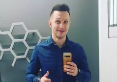 Gwiazdor disco polo przyłapany na randce i to nie z żoną! Zobaczcie z kim Jakub Urbański - Playboys spędza czas.