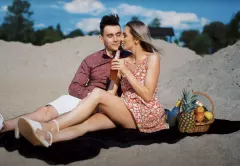 Wokalista disco polo w duecie z popularnym YouTuberem! Ta piosenka podbije listy przebojów?! Internauci już komentują! 