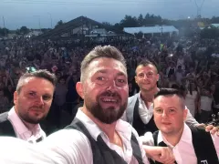Gwiazdor disco polo w szpitalu! Co stało się z Darkiem Szczepańskim z zespołu Cliver?! Czeka go operacja!