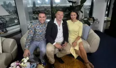 Gwiazdor disco polo w telewizji Republika! Ta telewizja ostatnio mocno wspiera muzykę taneczną!