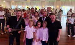 Gwiazdy disco polo na komunii?! Classic wystąpili na prywatnej imprezie – internauci przecierają oczy