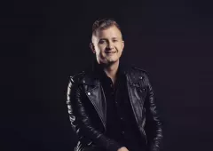 Hit Dawida Narożnego w rękach znanego kompozytora. Efekt zdumiewa.
