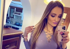 Ogromny dekolt gwiazdy disco polo! Wokalistka zachwyciła zdjęciem z sali treningowej! 