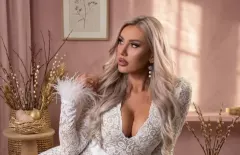 Jedno zdjęcie Maluby i zrobiło się gorąco. Dekolt wokalistki disco polo natychmiast przykuł wzrok