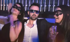 ”Jest impreza” Wokalista disco polo zdecydował się podbić rynek muzyczny taneczną premierą?! Zobaczcie NOWOŚĆ