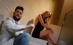 Wokalista disco polo stworzył nowy HIT tej wiosny?! Nowość ”Najlepszy całus” podbija YouTube!