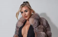 Julia Jaroszewska kusi w skąpej stylizacji – te zdjęcia rozpala zmysły!