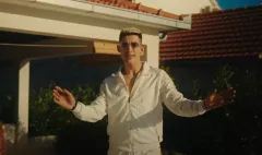 Kamil Kossakowski - Twórca niezapomnianego letniego przeboju! „After„ podbija Polskę i platformę YouTube!