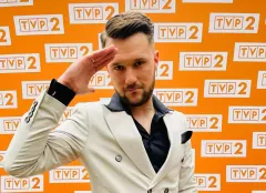 Karol Zawrotniak zespół Defis - informacje na temat wieku, żony, dzieci, social mediów! To prawdziwy gwiazdor disco polo!