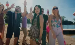 Kayla rozpala scenę latino! „Pół na pół” to gorący hit disco polo, który nie pozwala usiedzieć w miejscu