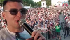 Koncert zespołu Bayera w Węgrowie: Tysiące fanów śpiewały przebój „Obrączki szczerozłote„