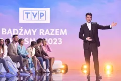 Koniec „Polskich biesiad„ w Telewizji Polskiej? Czy muzyczne programy tracą swoją magię?