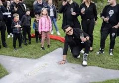Uwielbiany gwiazdor disco polo odsłania swoją gwiazdę w alei gwiazd! Na tym nie koniec! Kordian w blasku sławy! 