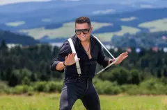 Kordian otwiera szampana! „Dziewczyna z gór” bije rekord odsłon w sieci