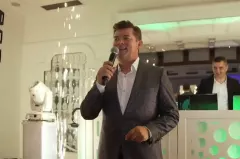 Zenon Martyniuk zagrał prywatny koncert na weselu w USA! Jaki był jego koszt?! Młoda Para i goście weselni zachwyceni! | VIDEO 