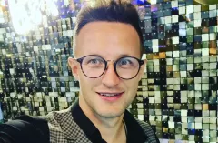 Kuba Urbański na rodzinnych wakacjach z Magdą Narożną?! Znany gwiazdor disco polo zachwycony ”Akumulatory naładowane ”