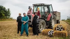 Kumi i Łobuzy z nowym hitem: „Wódka, bletki i tequila„ – taneczny mix! TO będzie hit końca wakacji?!

