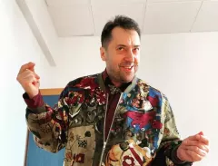 Lider formacji Boys - Marcin Miller z nową fryzurą! Jego mina mówi sama za siebie!

