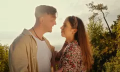Maczo zaskakuje fanów: romantyczna ballada ”Moje Serce Tylko Dla Ciebie”! W teledysku wystąpiła jego żona! 