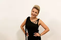 Magda Narożna poszła na całość! Gwiazda pokazała się fanom w dekolcie do pępka! [FOTO]