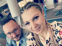 Magda Narożna w skąpym bikini! Królowa disco polo bawi się z rodziną na rajskich wakacjach za granicą! 
