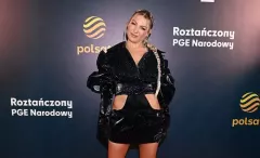 Magdalena Narożna i Piękni i Młodzi podbili Roztańczony PGE Narodowy – wielki hit „Czułe słowa„ w niezwykłym wykonaniu!

