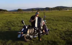 Magik Band w gorącej premierze pt. „Będziesz moja„! Komentarze mówią same za siebie „To jest HIT„